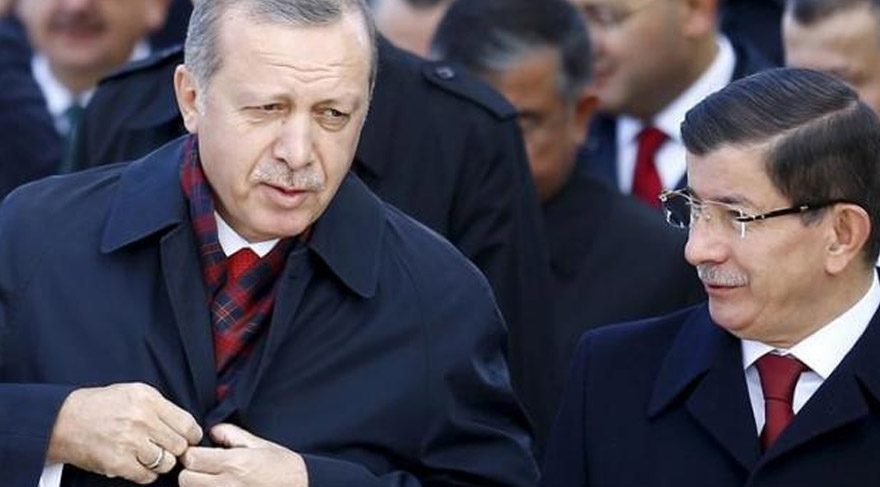 Saray-Köşk ekseninde iki gerginlik