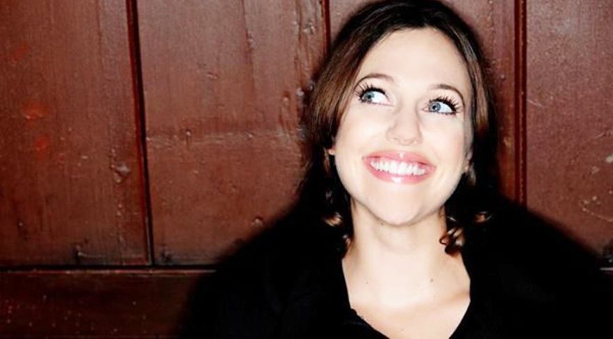 Meryem Uzerli sevgilisinin 8 bin Euro'ya kiraladığı villada tatil yapacak