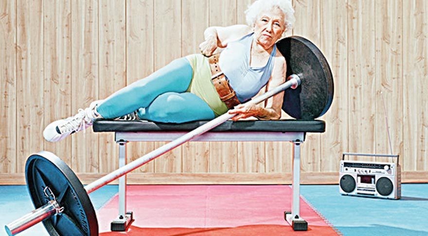 Sporla ilgili görsel ‘gugılladığınızda’ hep sırıtarak spor yapan ya da çok ciddi hedefine odaklanmış tipler görüyorsunuz. Ama gerçek daha komik ve sıradan, emin olun!