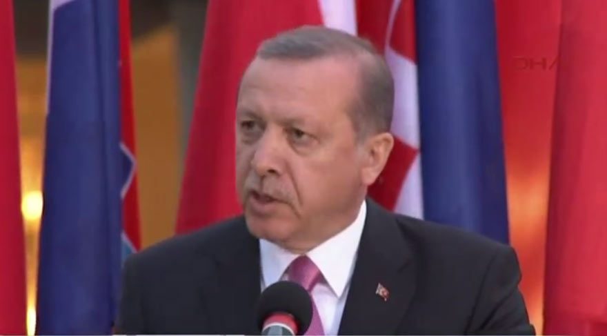 Cumhurbaşkanı Erdoğan'dan laiklik açıklaması