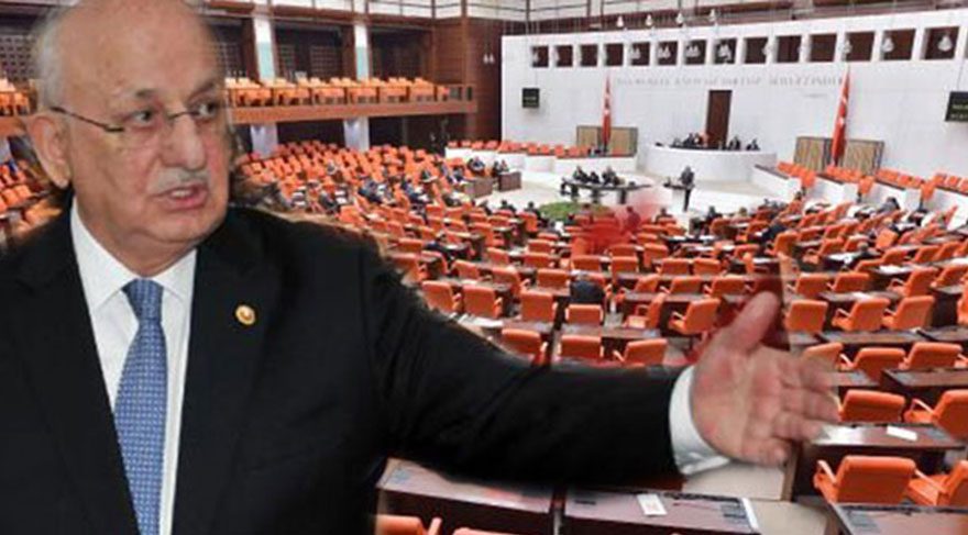 Meclis Başkanı Kahraman'a 'istifa' çağrısı