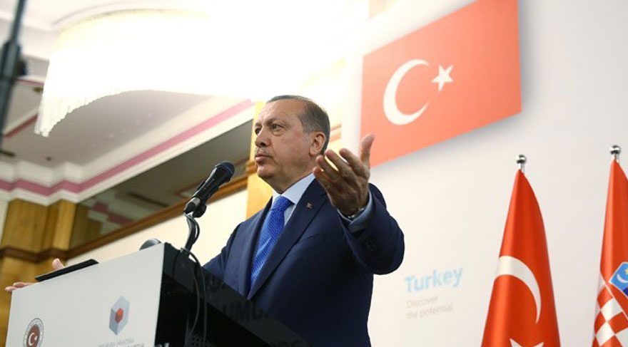 Erdoğan, Davutoğlu'nun tek 