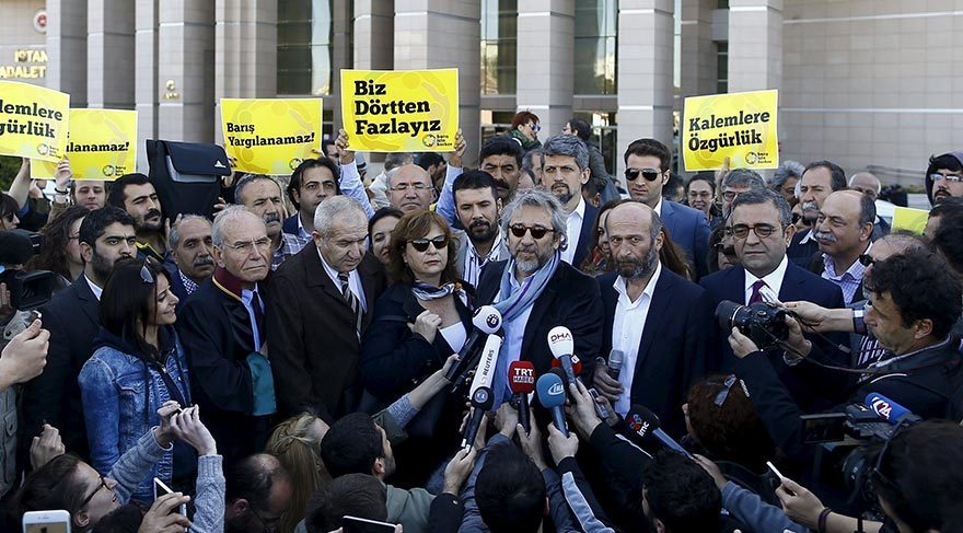 Taz, basın özgürlüğü için Türkçe-Almanca çıkacak