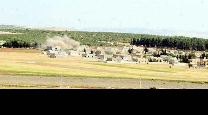 Karkamış'tan, IŞİD hedefleri obüslerle vurulmaya devam ediyor