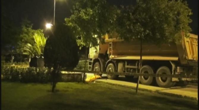 Kadıköy'de hafriyat kamyonu üniversiteli kızı ezdi