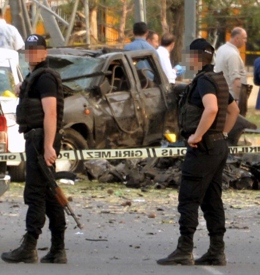 diyarbakir-saldiri-ic-3