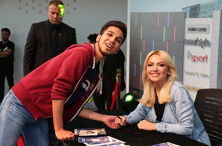 hadise-ic-5