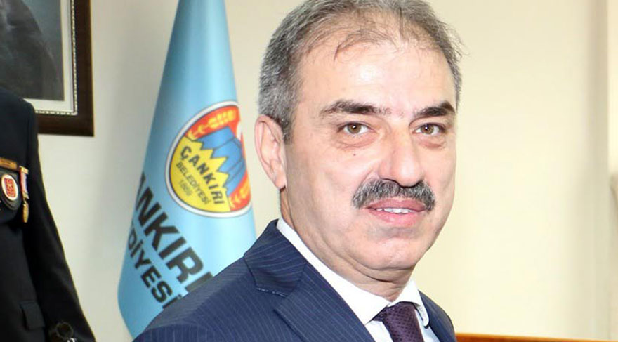 AK­P’­li Be­le­di­ye Baş­ka­nı İr­fan Dinç