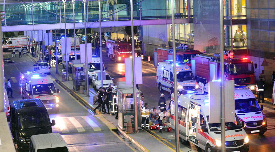 Patlamada son durum... Atatürk Havalimanı'ndaki saldırı nasıl gerçekleşti?