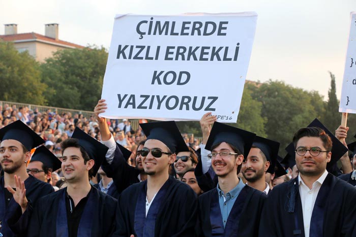 bogazici-kizli-erkekli-kod-yaziyoruz