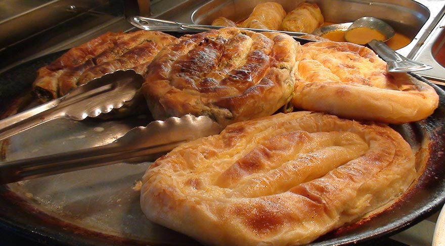 BÖREK