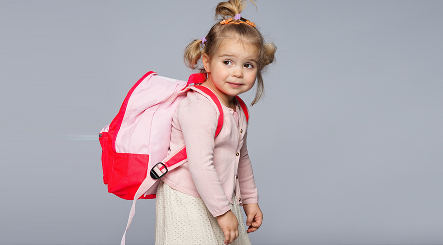 Ağır okul çantaları sorun yaratıyor mu?