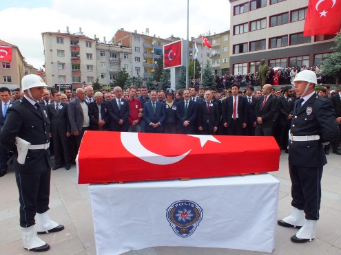 Foto: DHA / Şehit polis memuru Duha Beker'in cenazesi