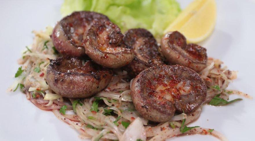 sogan-salatali-bobrek-kebabi