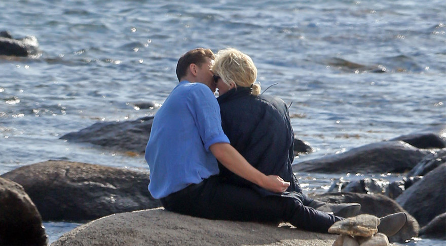 Taylor Swift ve Tom Hiddleston öpüşürken yakalandı