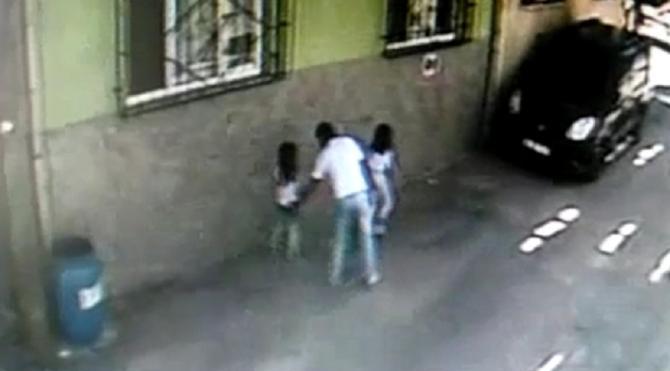 Sokakta çocuklara cinsel tacizden tutuklandı