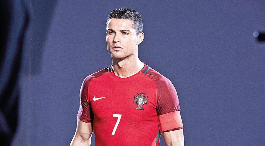 Ronaldo 88 milyon dolar ile listede 5. sırada