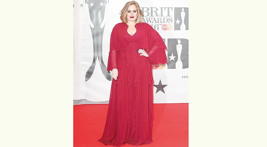 Adele 80.5 milyon dolarla listede 9. sırada