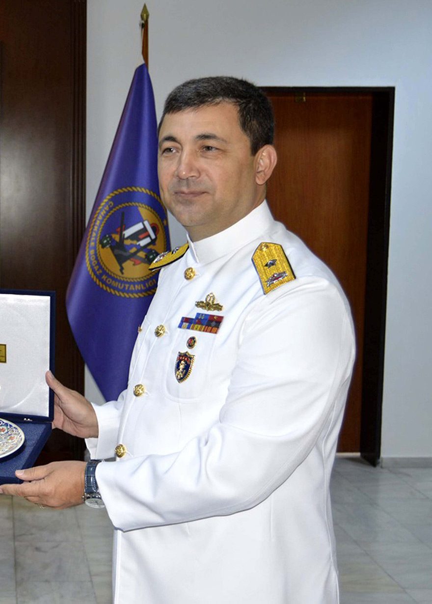 Çanakkale Boğaz ve Garnizon Komutanı Tuğamiral Gündoğdu gözaltına alındı
