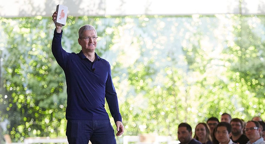 Apple 1 milyar iPhone sattı