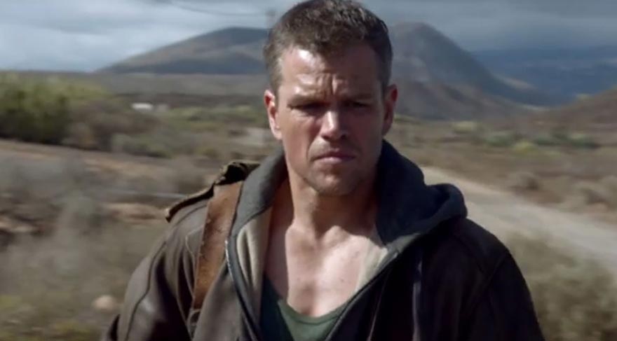 Matt Damon epey yaşlanmış Jason Bourne rolünde.