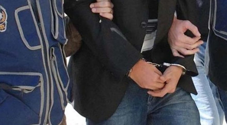 4 işadamı hakkında kırmızı bültenle arama kararı