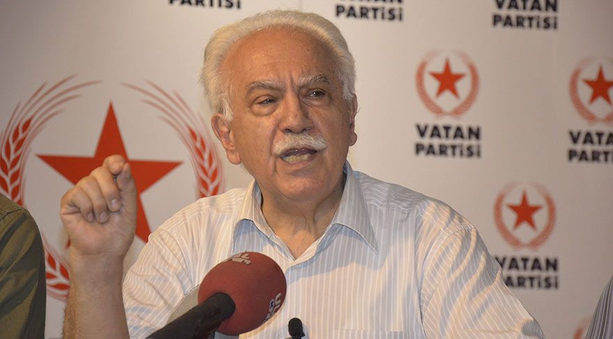 Doğu Perinçek'ten flaş FETÖ yorumu: Sümüklü bir adamın peşinden gittiler