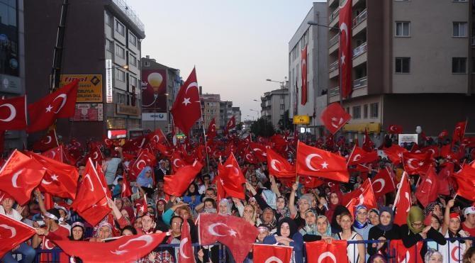Nevşehir’de Demokrasi ve Şetiler Mİtingi coşkusu
