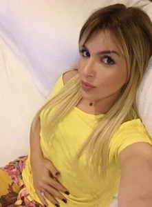 selin-cigerci-cocukluk-fotografini-paylasti-7465440