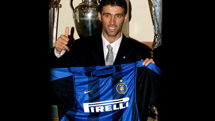 Son dakika... Hakan Şükür hakkındaki yakalama kararı dünya medyasında