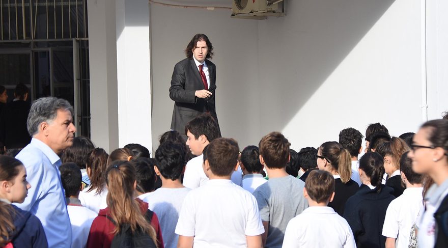 'Andımız'ı okutmayan müdüre ön inceleme