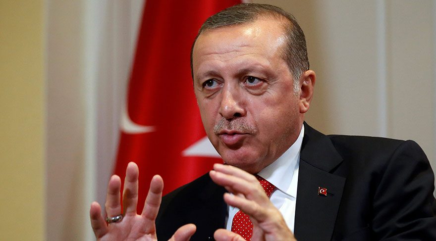 Erdoğan: Zarrab'ı FETÖ'nün yedirip içirdiği kişilere teslim ettiler