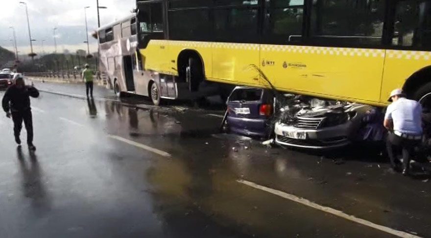 Feci kaza İstanbul trafiğini bitirdi