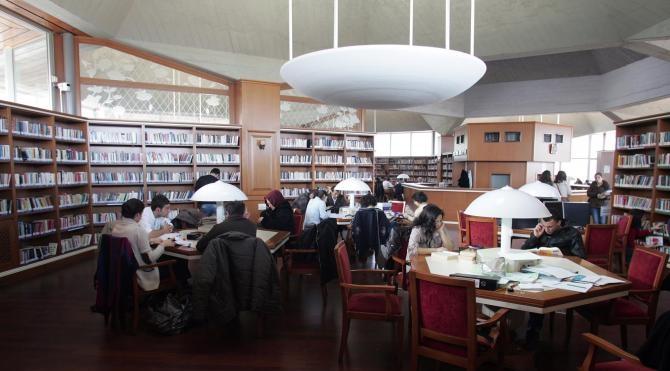 Atatürk Kitaplığı, &#39; Türkiye&#39;nin en iyi kütüphanesi&#39; seçildi