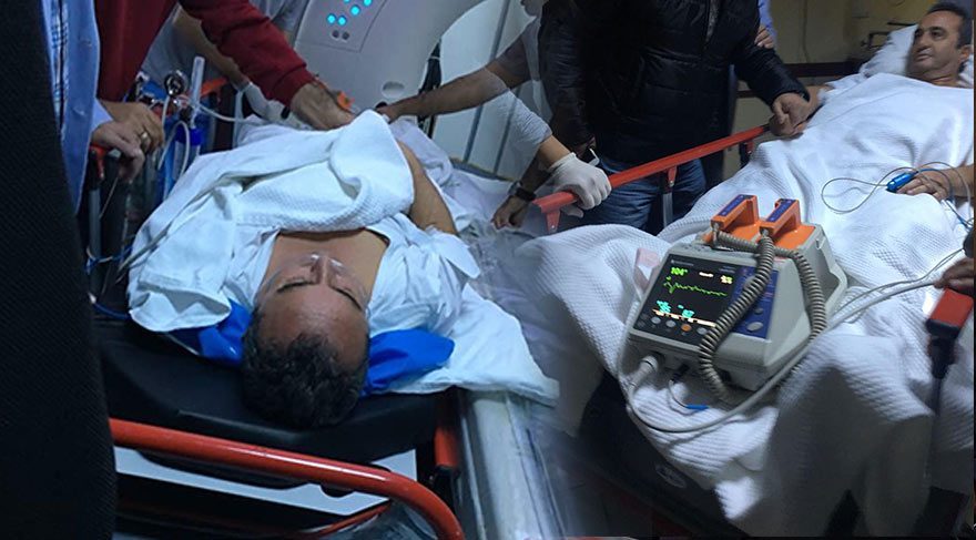 Saldırı sonrası hastanede tedavi altına alınan Bülent Tezcan, böyle görüntülendi. Kaynak: DHA