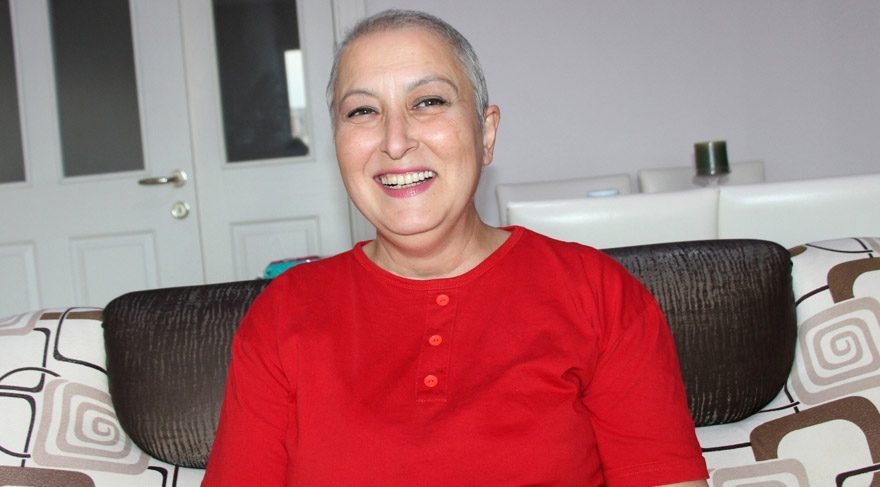 Kanserle ilgili kamu spotunda oynayan kadın kanser oldu... Erken teşhisin önemini yaşayarak gösterdi