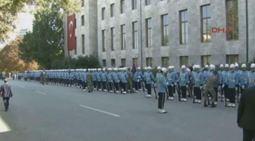 erdogani-beklerken-880-2