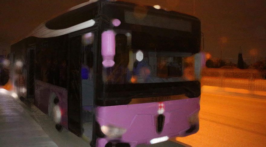 Belediye otobüsüne molotoflu saldırı!