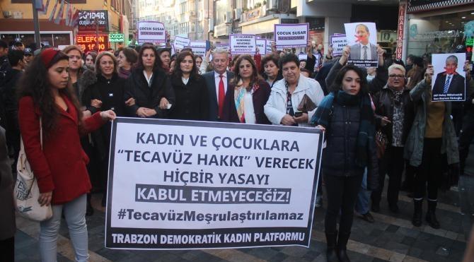 Trabzon’da cinsel istismar düzenlemesine tepki eylemi