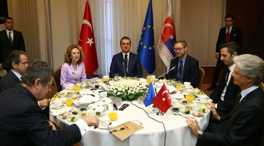 AB Bakanı Çelik Büyükelçilerle toplantı yaptı