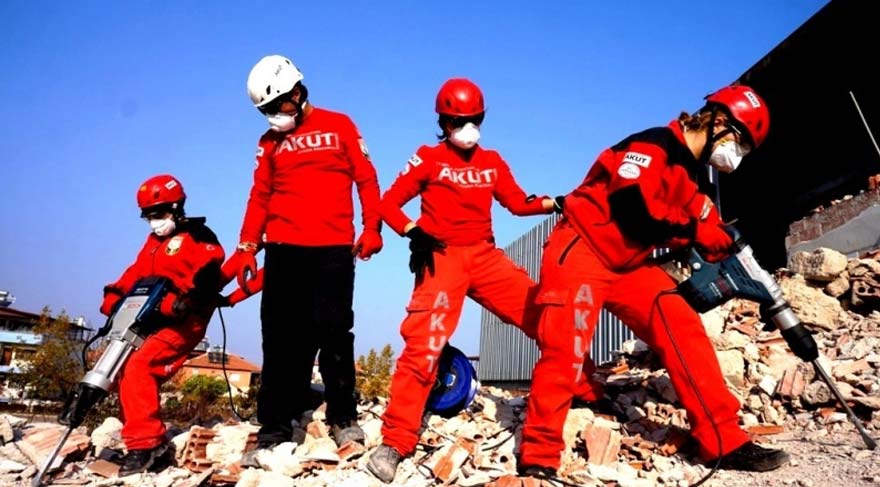 AKUT, destek olmaya çağırıyor