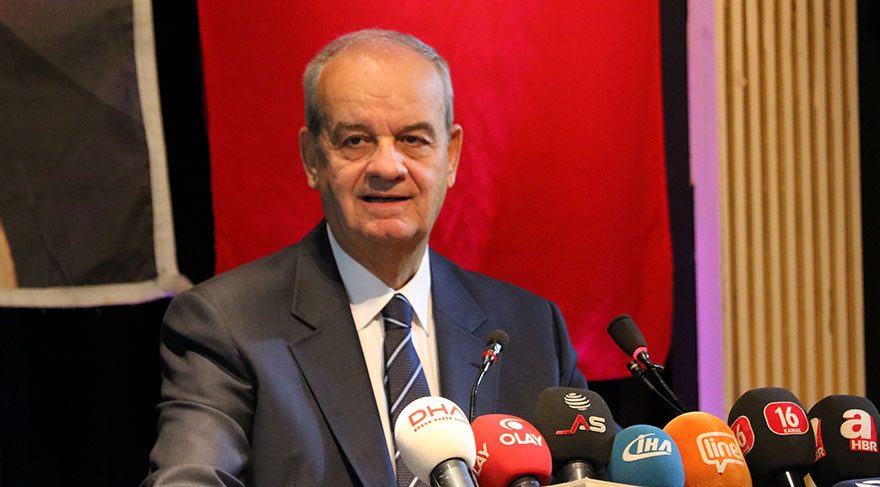 İlker Başbuğ’un yazdığı 'Mucize' adlı tiyatro oyunu izleyicisiyle buluştu