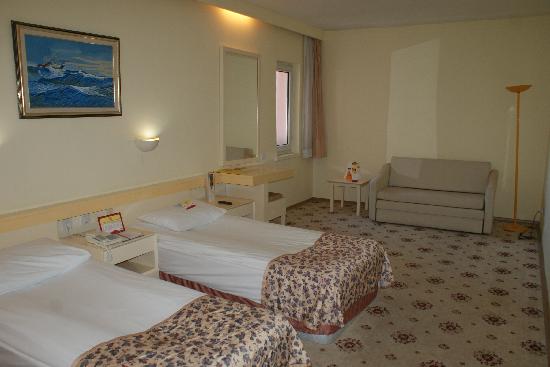 peri-tower-hotel