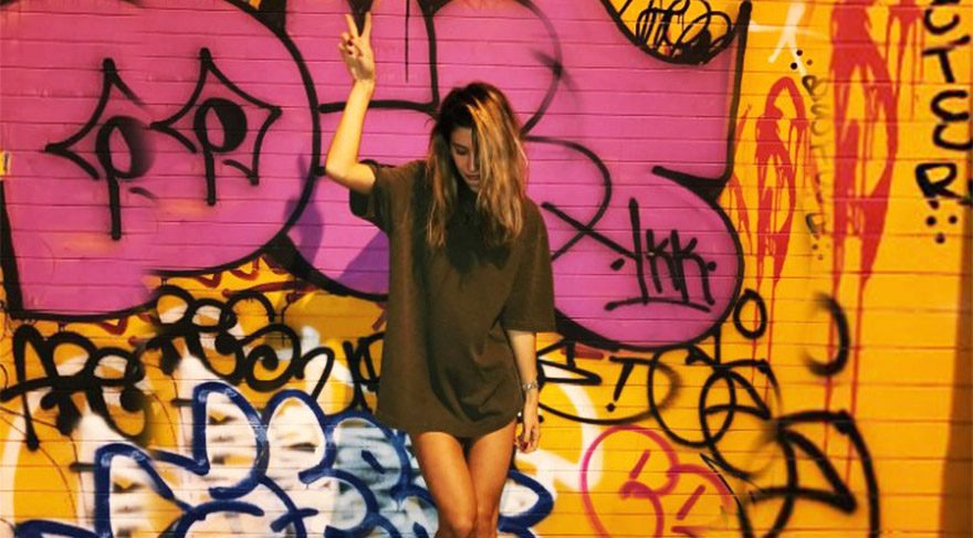 Şeyma Subaşı'dan göndermeli paylaşım.