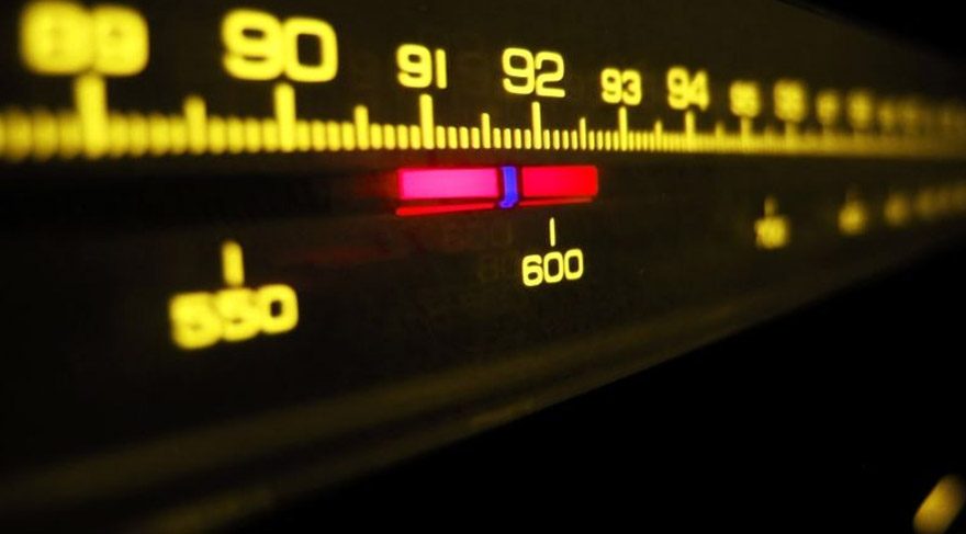 KHK ile kapatılan YÖN Radyo açılıyor