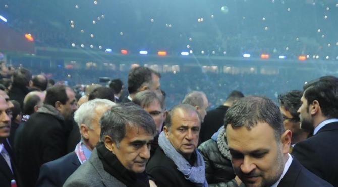 Cumhurbaşkanı Erdoğan ve Katar Emir&#39;i, Akyazı Spor Kompleksi&#39;nin açılışını gerçekleştirdi