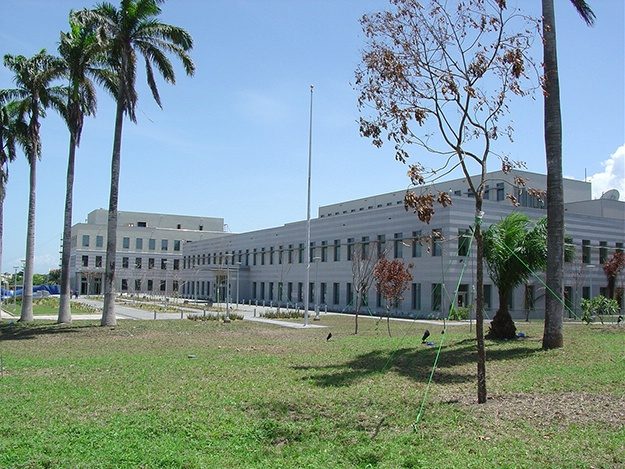 Gana'daki gerçek büyükelçilik binası. 