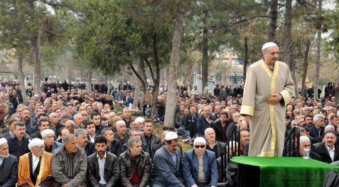 HDP'li Nimetullah Erdoğmuş'a  sözde 'sivil cuma namazı' davası