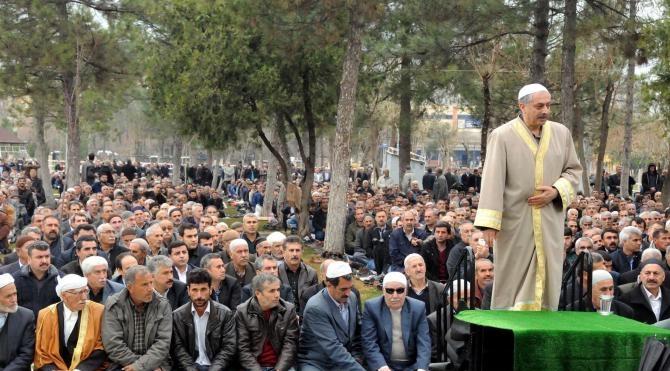HDP&#39;li vekil Erdoğmuş&#39;a 5 yıl hapis istemi