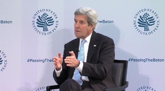Kerry: ABD&#39;nin Suriyeli askerleri vurması barış görüşmelerine zarar verdi
